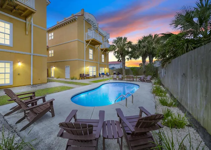 Spring Special, Lux 4Br House Sleeps 12, Pool, Elevator, King Bed