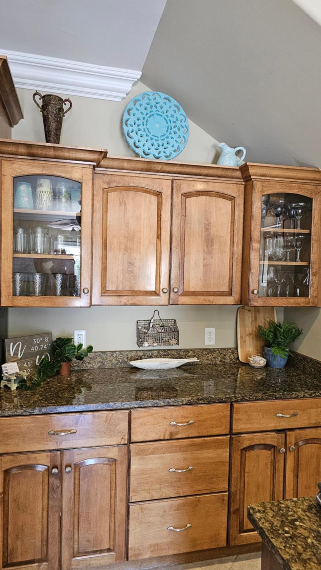 Villa Spring Special, Lux 4br House Sleeps 12, Pool, Elevator, King Bed *