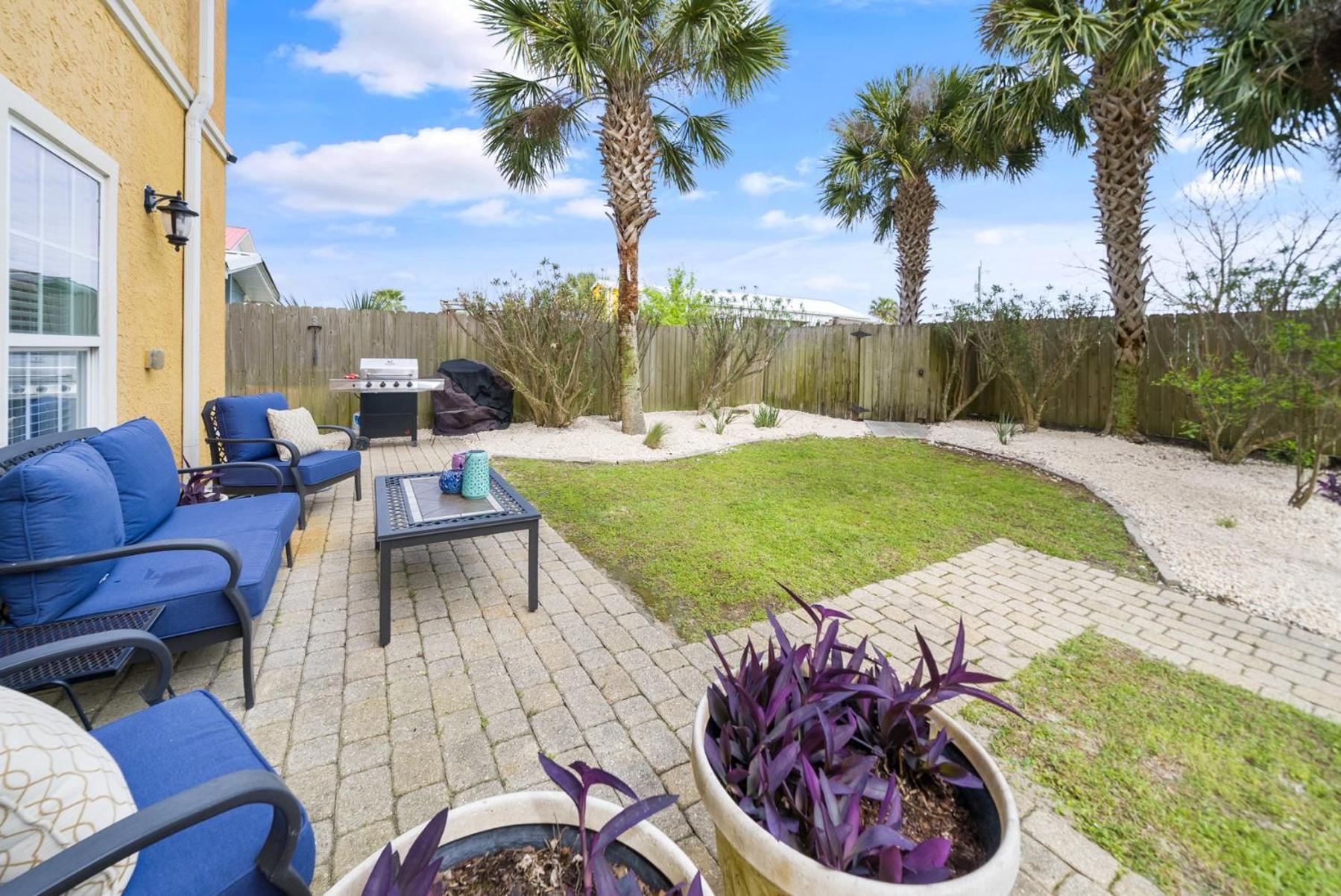 Villa Spring Special, Lux 4br House Sleeps 12, Pool, Elevator, King Bed
